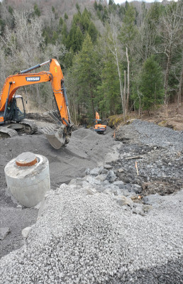 machine moving gravel